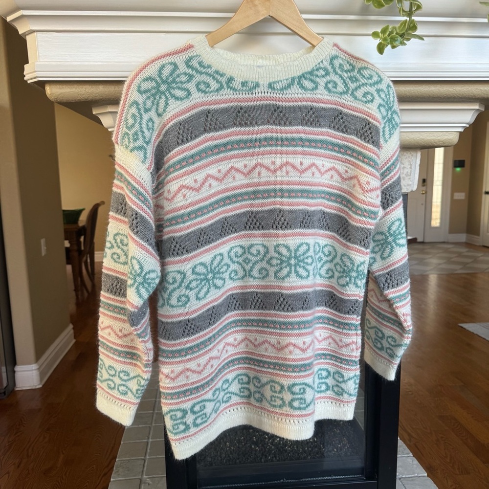 Vintage Oversized Grandma Sweater Boho Print Size Medium